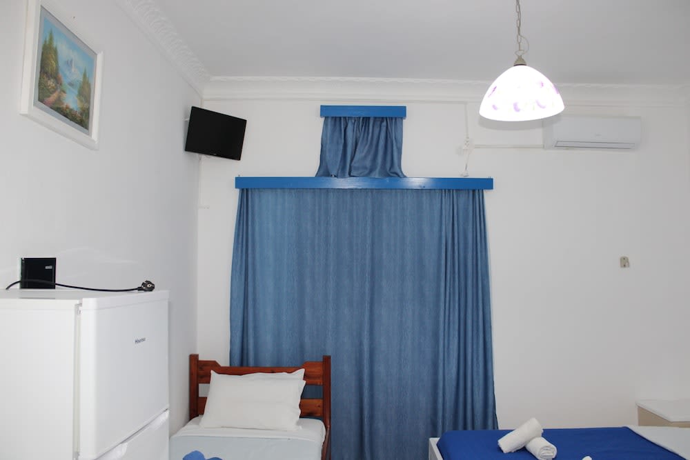 The Three Anchors Rooms 4