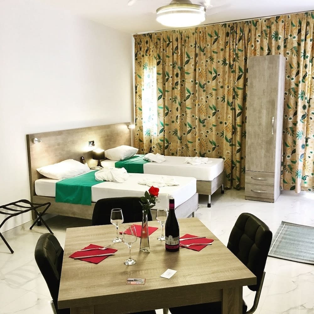 For Rest Aparthotel 4