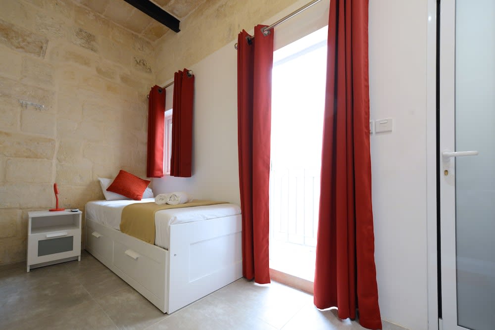 Lovely House Private Rooms by Vallettastay 5