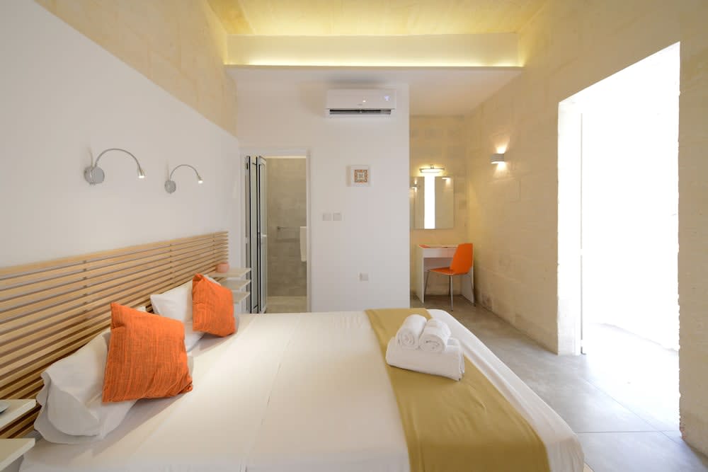 Lovely House Private Rooms by Vallettastay 4