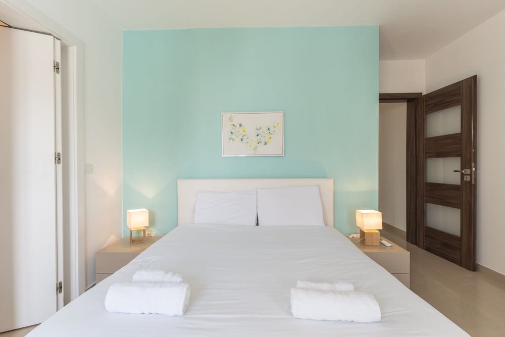 St.Julians apartment 4