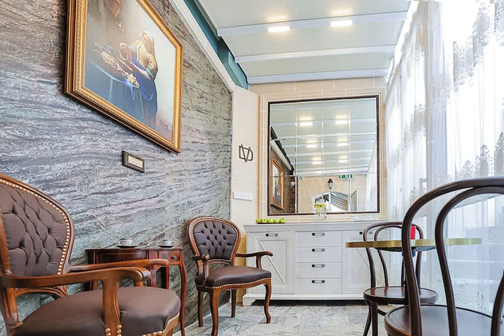 Nobilis Boutique Living 3