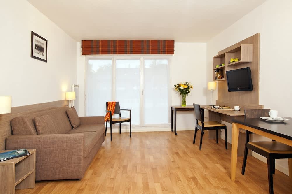 Residhome Genève Prévessin Le Carré d'Or 4