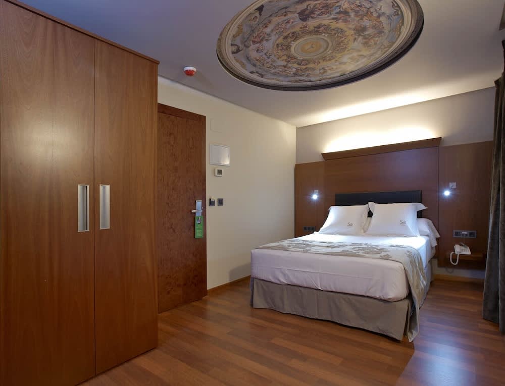 Hotel Sancho Abarca Petit SPA 5