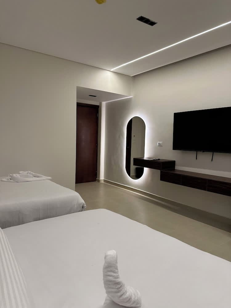Imperial Hotel 3