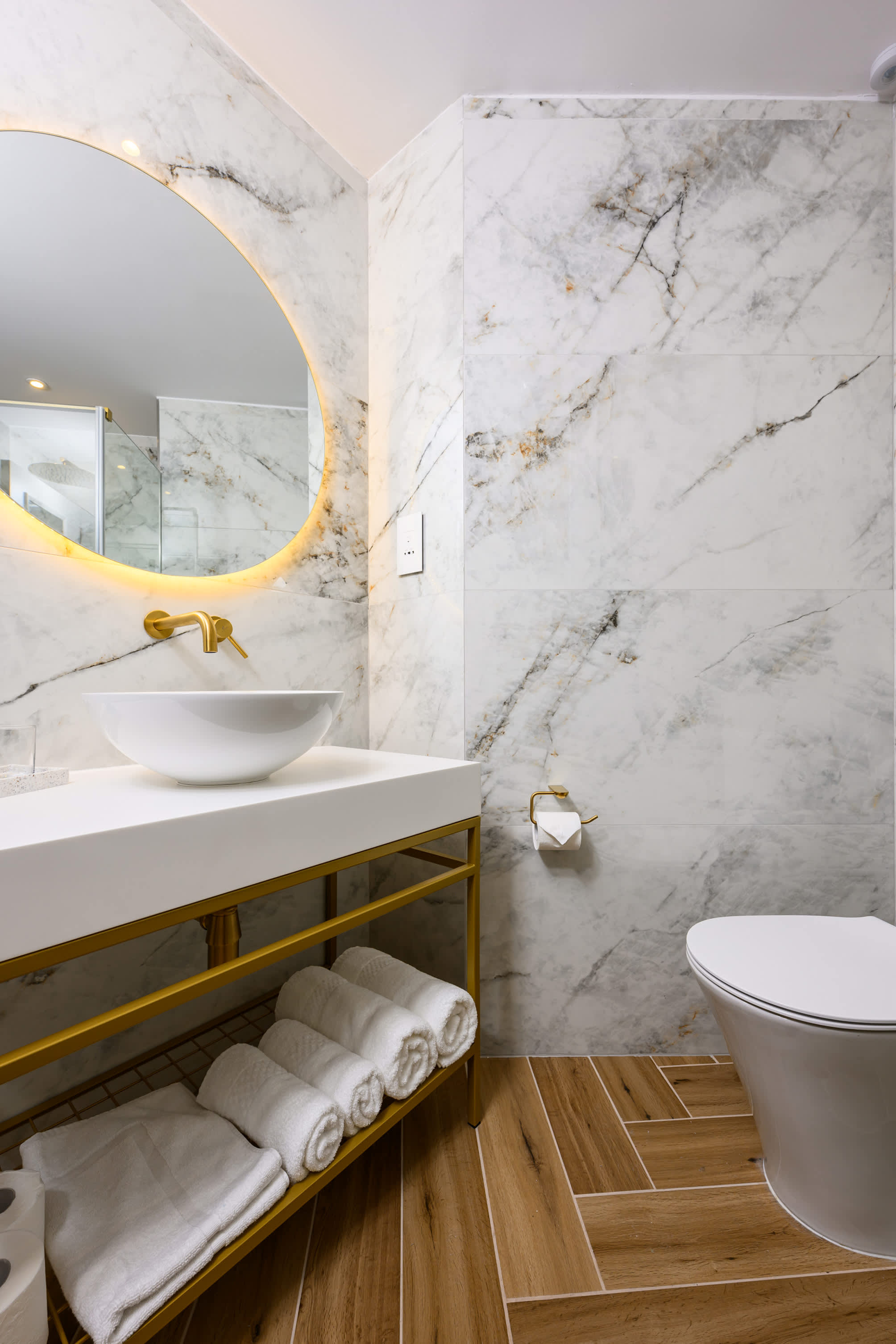 XVI Suites - Adults Only 5