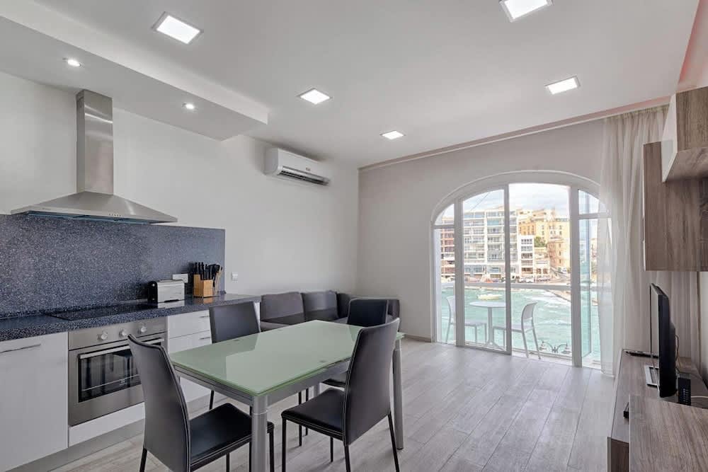 Seafront Designer Bliss in Central St Julian's 5