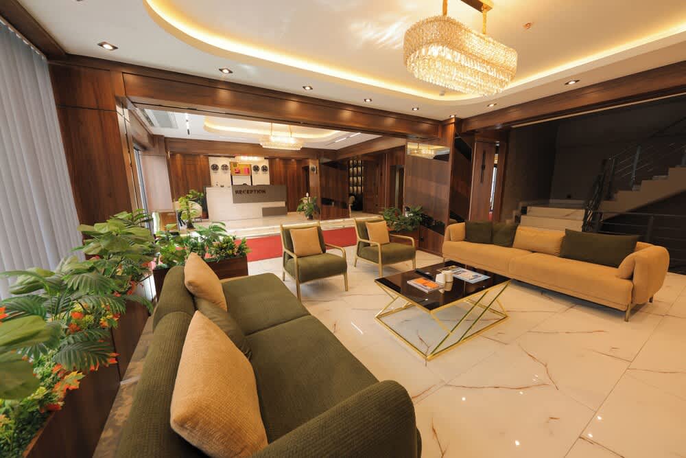 Mir Emir Hotel 4