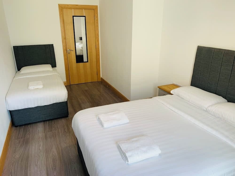 Wild Atlantic Apartments Port House Letterkenny 4