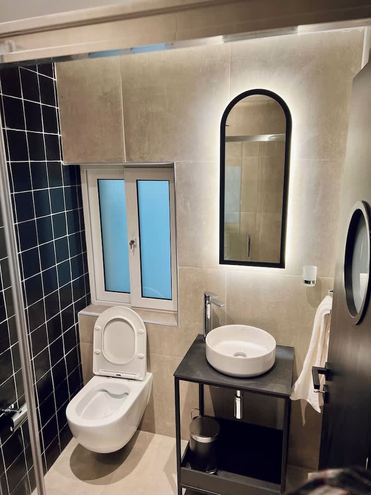 South32 Hotel 5