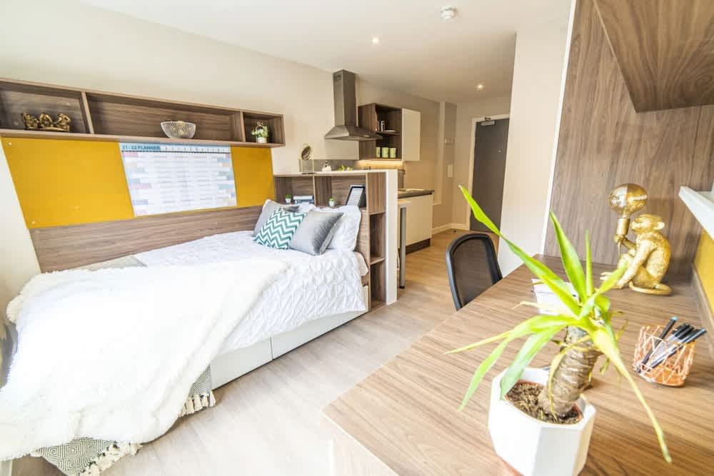 Accommodations in Brewer's Court in Edinburgh 4