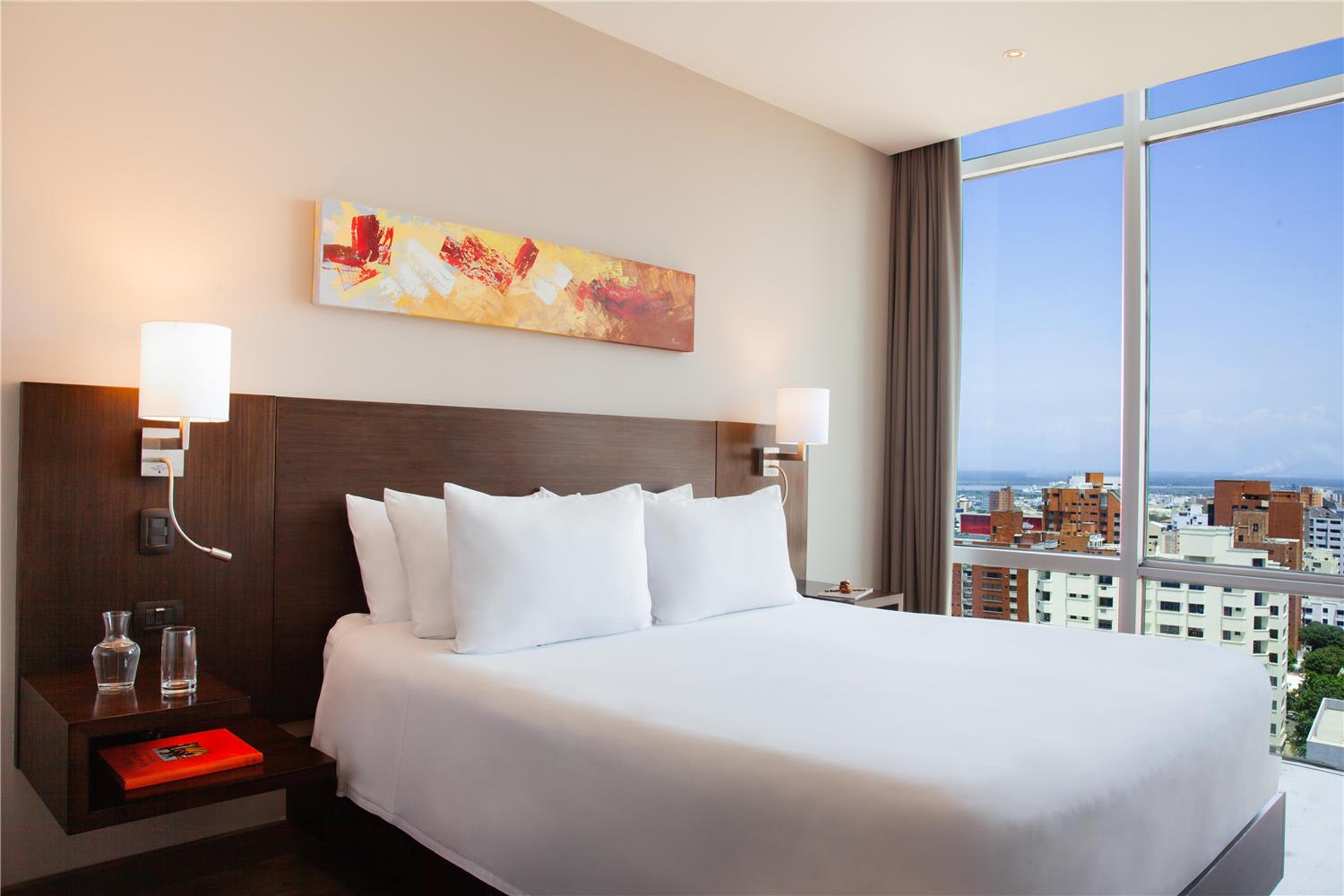 NH Collection Royal Smartsuites 3