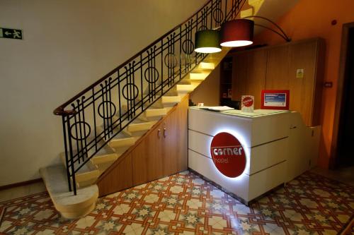 Corner Hostel 3