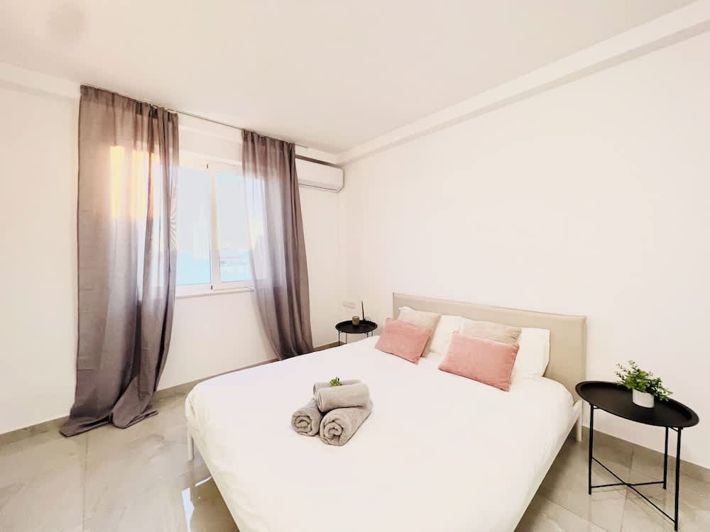 Sunshine Suites 3