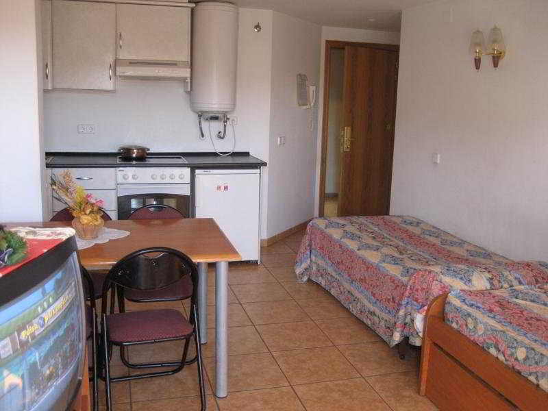 Apartamentos Blanco Y Negro 3