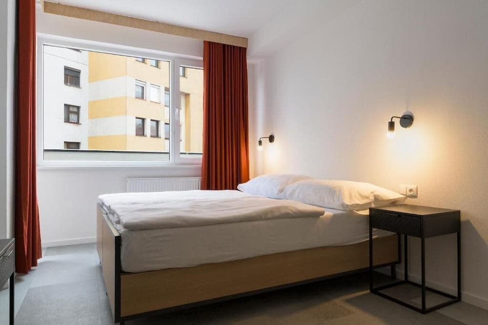 IZY STAY Hostel Bratislava 3