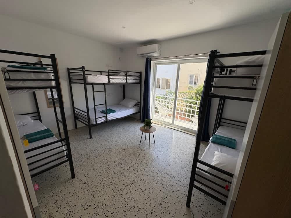 Windmill Hostel 4