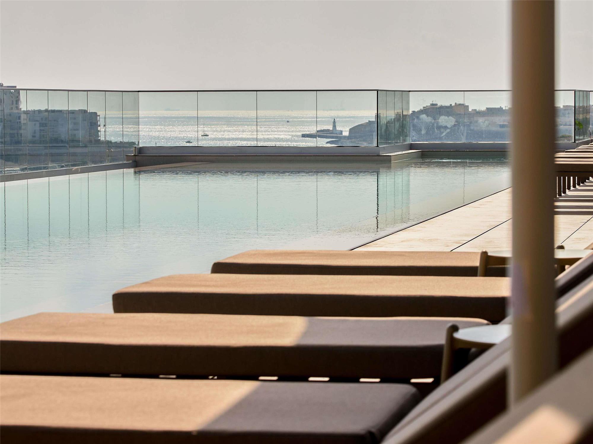 Novotel Malta Sliema 5