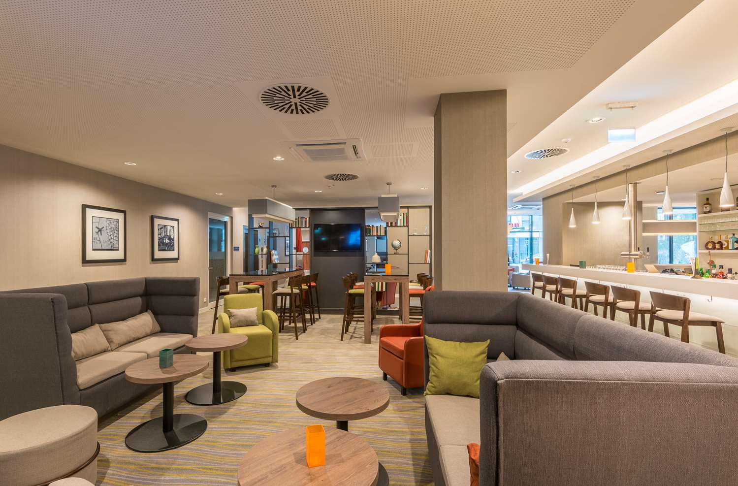 Hampton by Hilton Munich City West 4