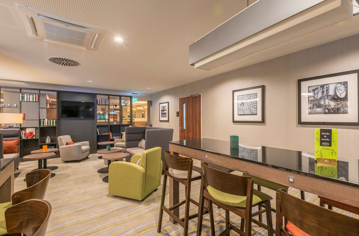Hampton by Hilton Munich City West 5