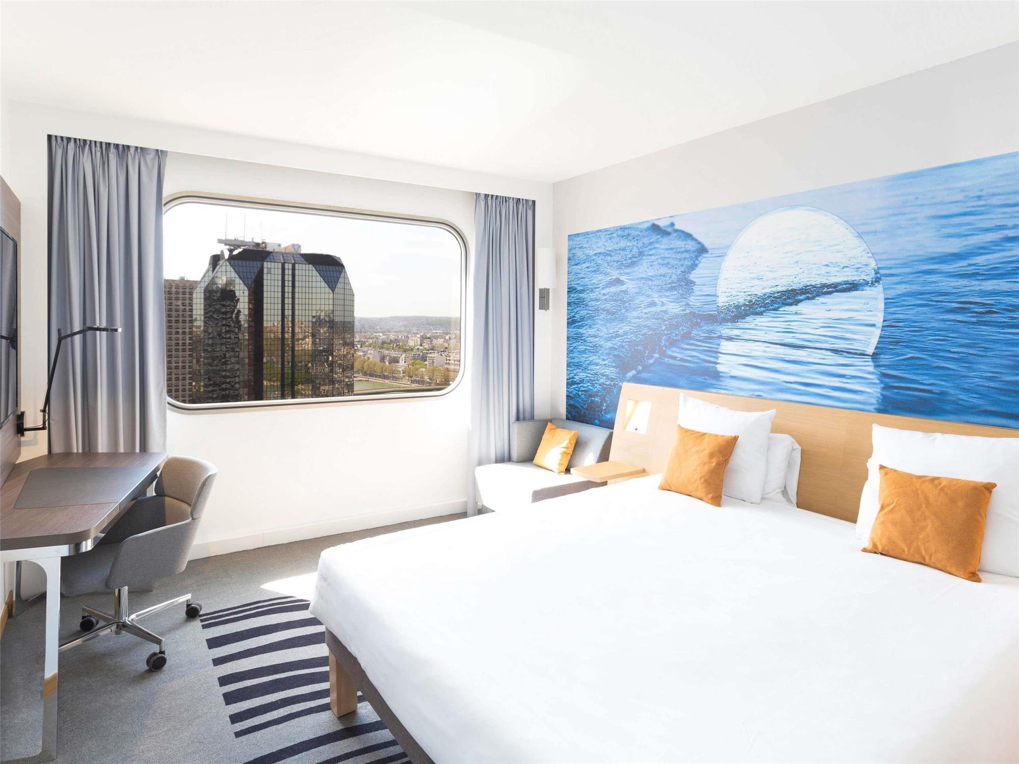 Novotel Paris Centre Tour Eiffel 4