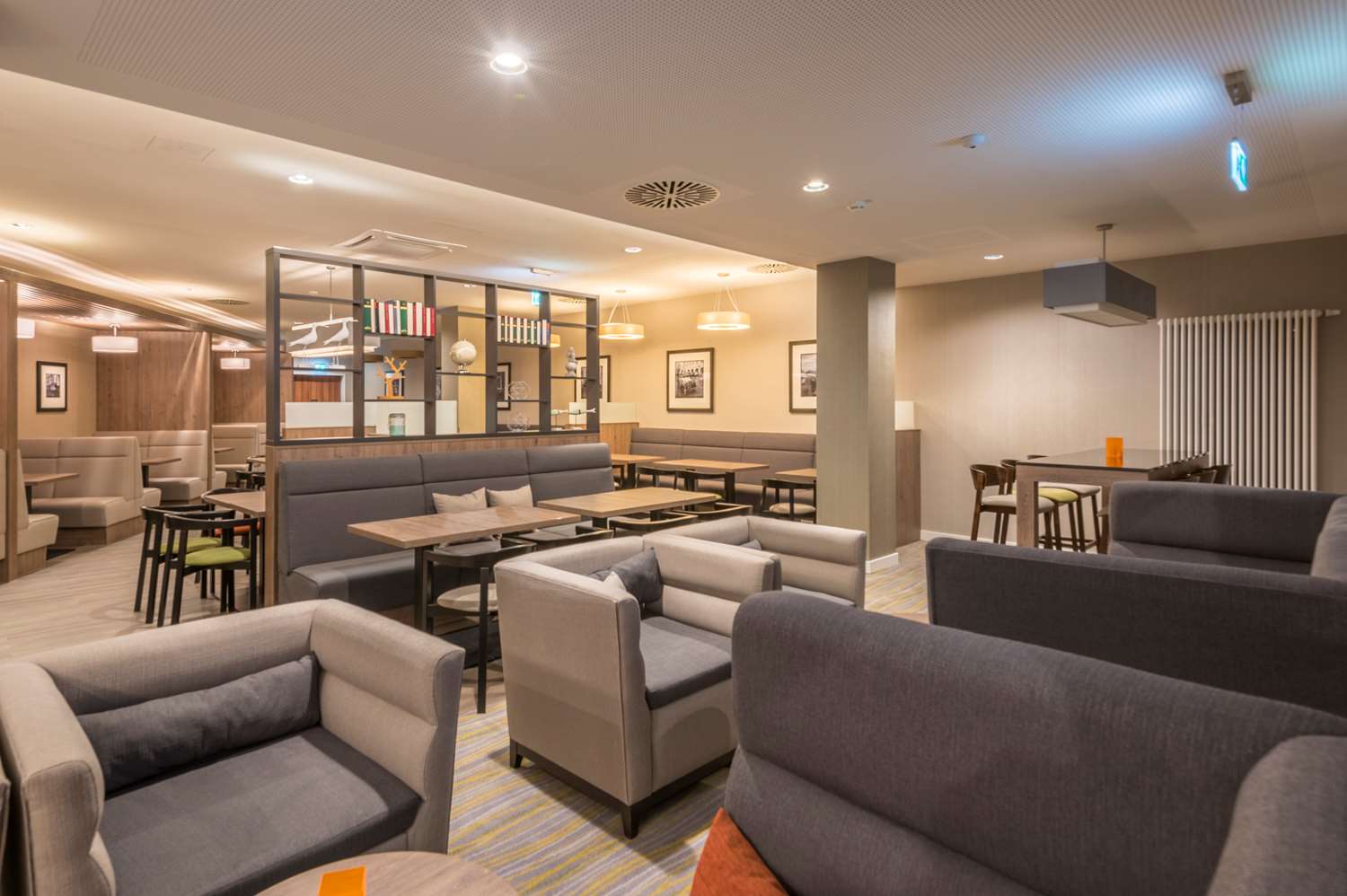 Hampton by Hilton Munich City West 3