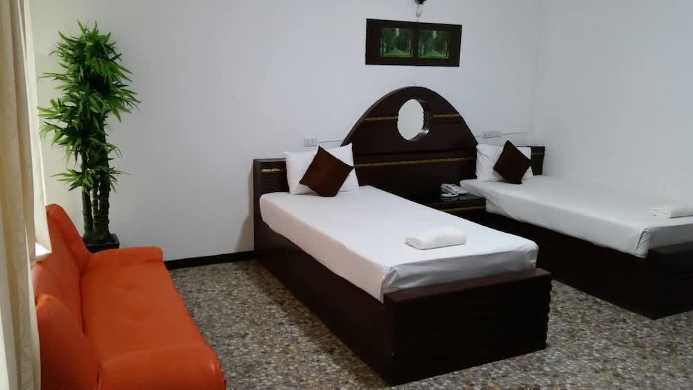 River Nature Hotel 5