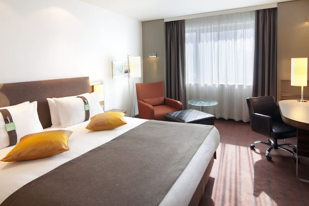 Holiday Inn ALMATY by IHG 5