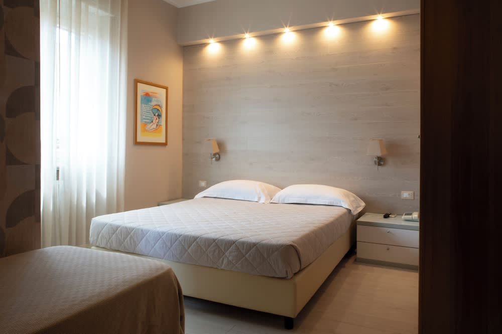 Hotel Europa 4