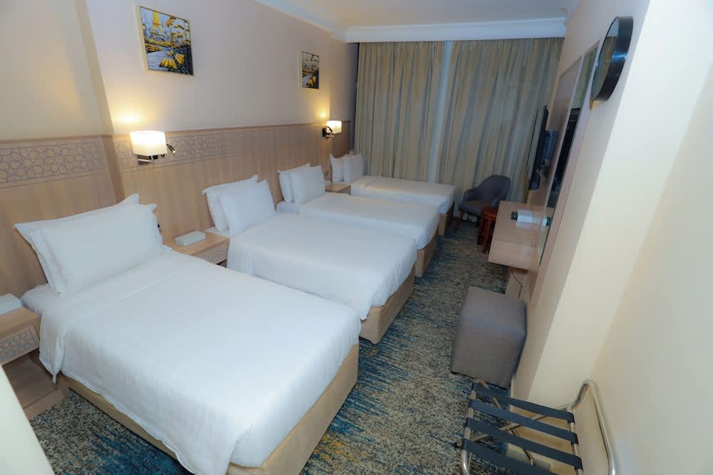 Nawazi Towers Hotel 5