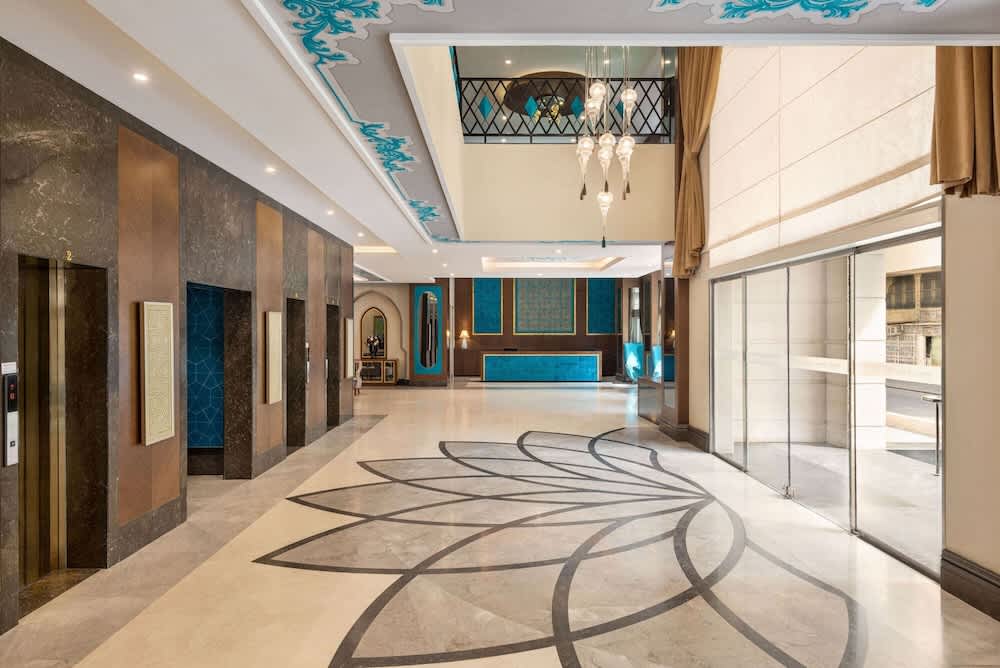 Ramada by Wyndham Makkah Zad Al Tayseer 5