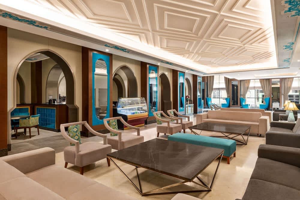 Ramada by Wyndham Makkah Zad Al Tayseer 3