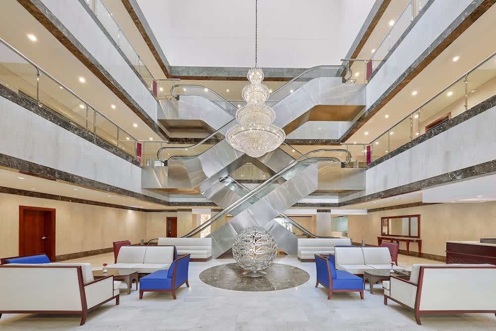 Makarem Al Bait Al Azizia Hotel 3