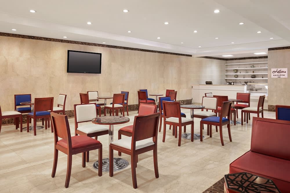 Makarem Al Bait Al Azizia Hotel 4