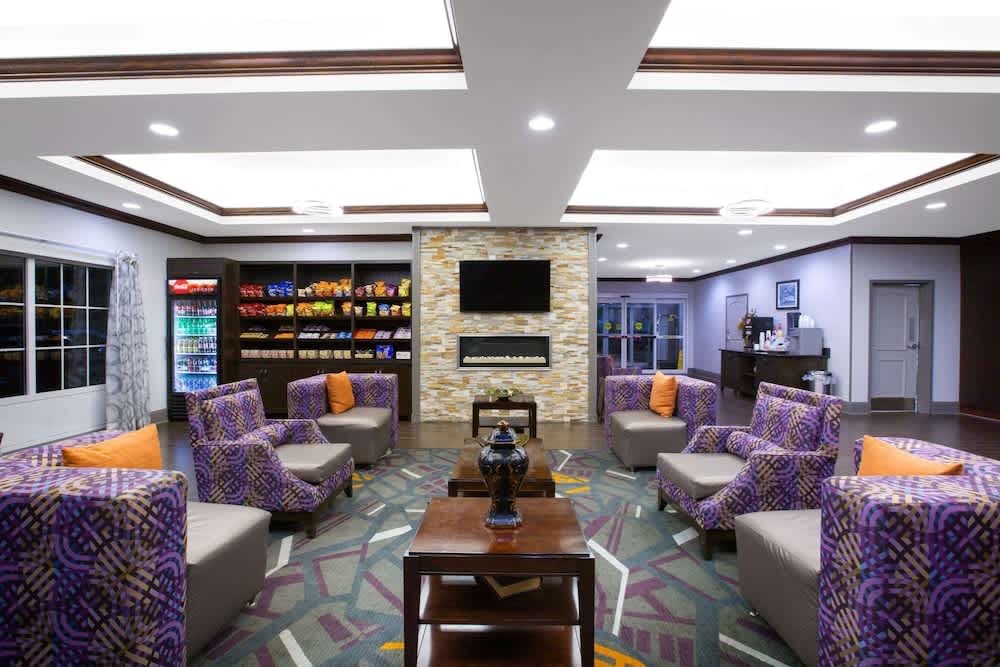La Quinta by Wyndham Tupelo 3