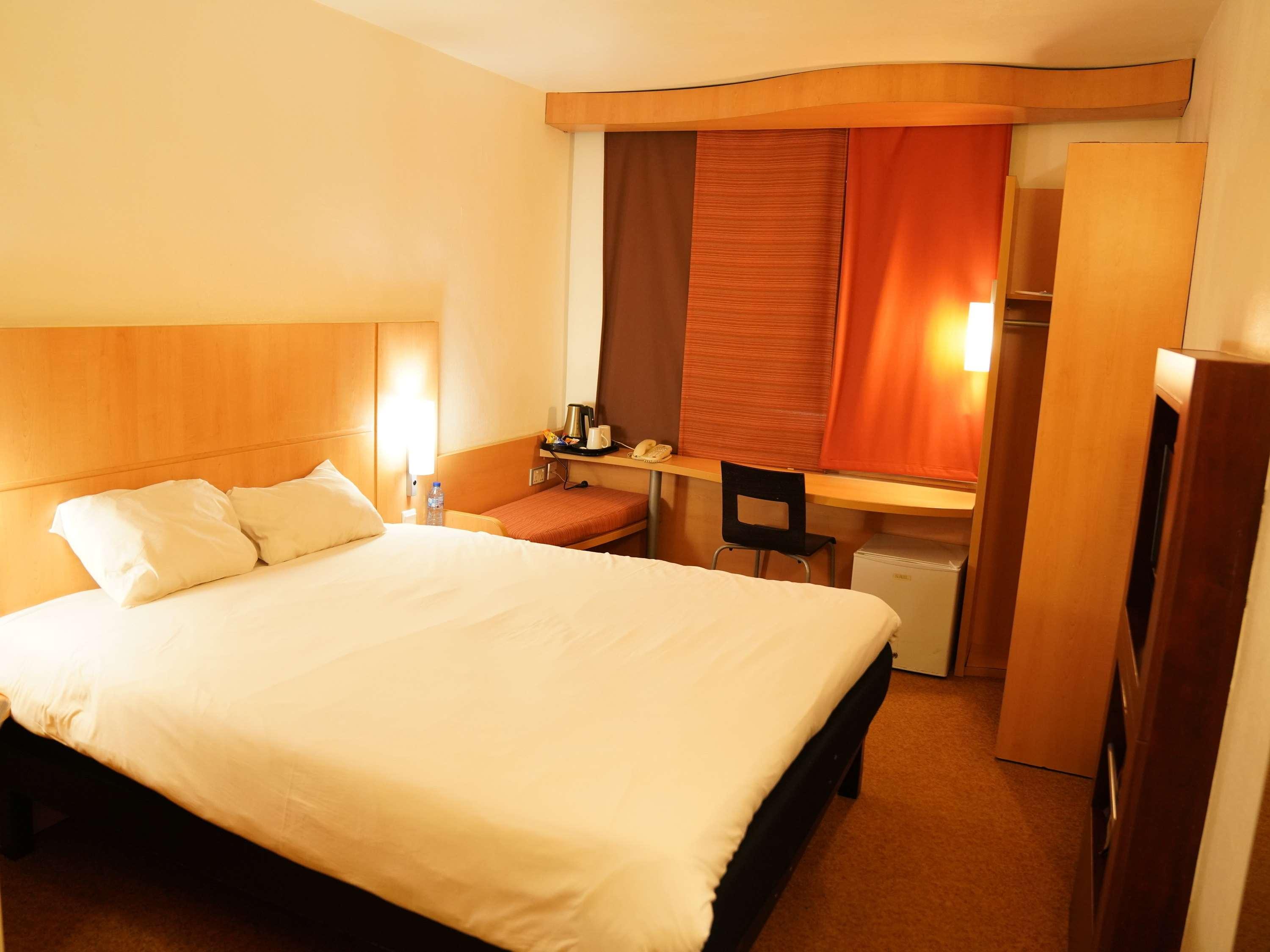 ibis Lagos Airport Hotel 5