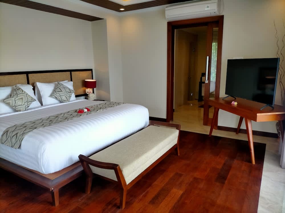 The Grand Villandra Resort Lovina 4