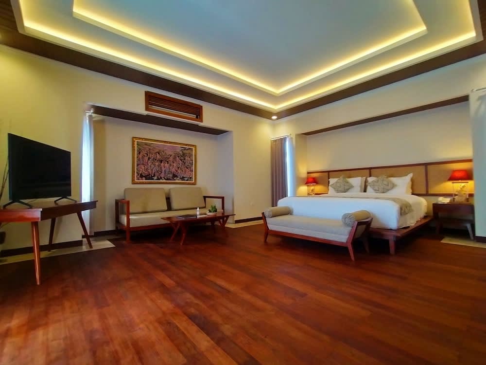 The Grand Villandra Resort Lovina 5