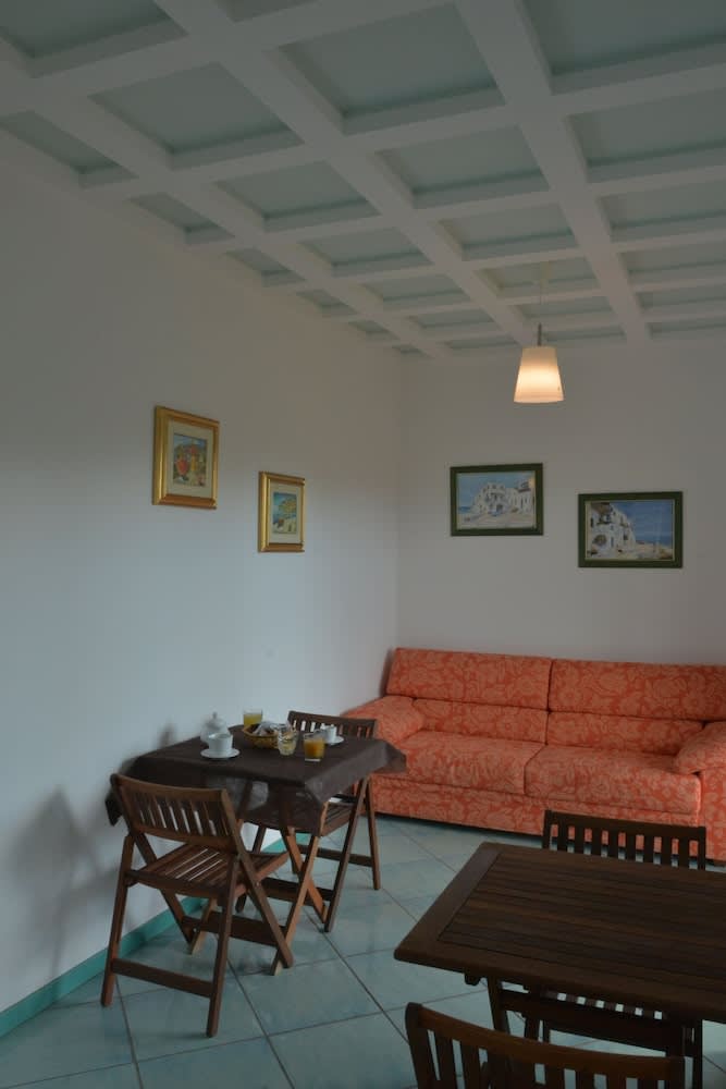 Larus Hotel 4