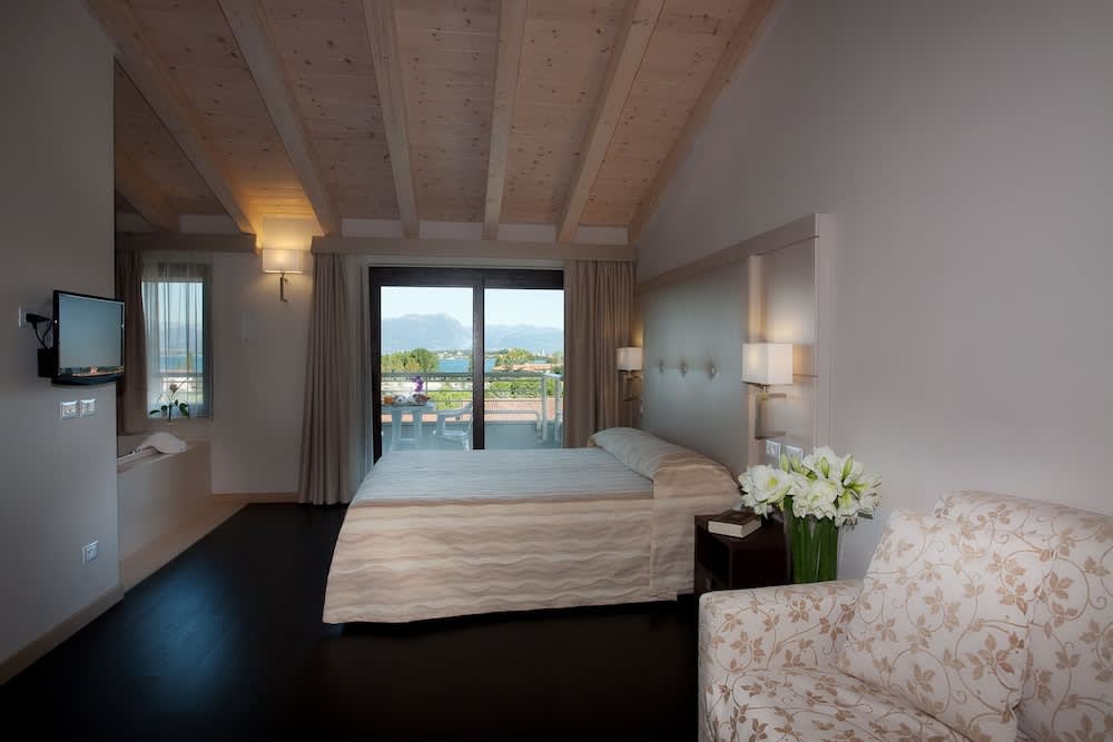 Hotel Porto Azzurro 4