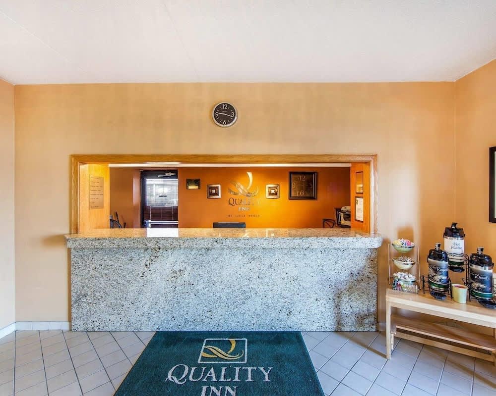 Quality Inn Maysville 2