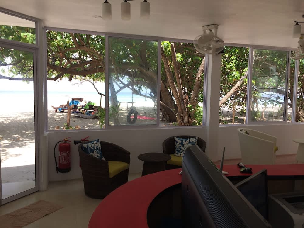 Liberty Guesthouse Maldives 4