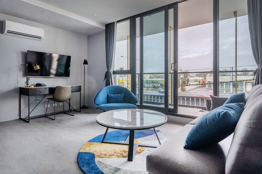 Oros Hotel and Apartments 4