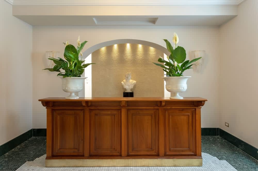 Grand Hotel Des Etrangers- The Leading Hotels of the World 5