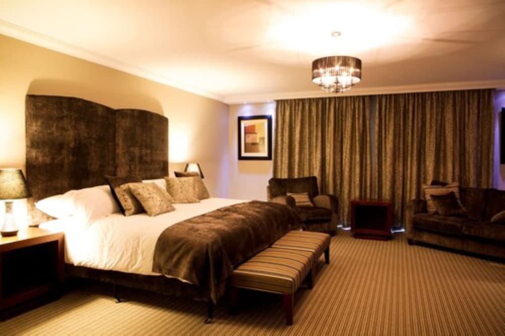 Westport Woods Hotel & Spa 4