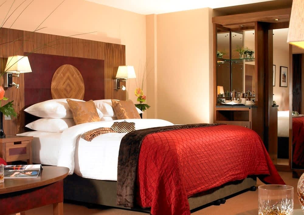 Westport Plaza Hotel, Spa & Leisure 4