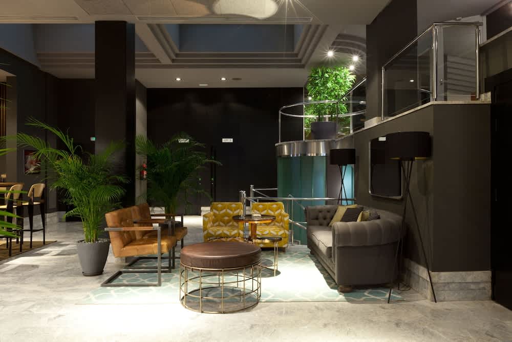 Hotel Malcom and Barret 4