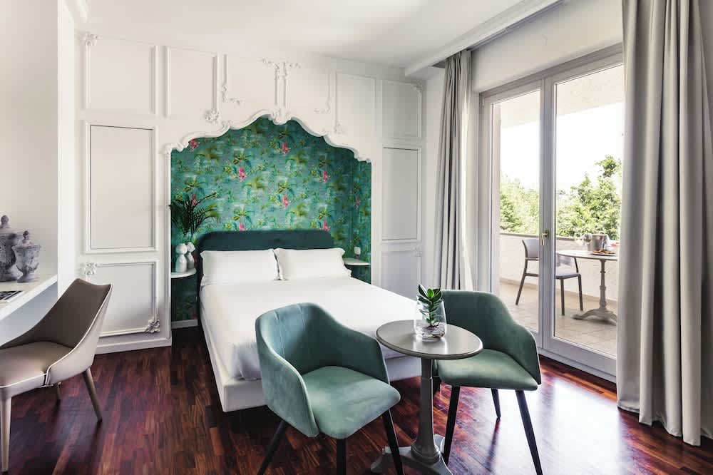 SeeBay Hotel 4
