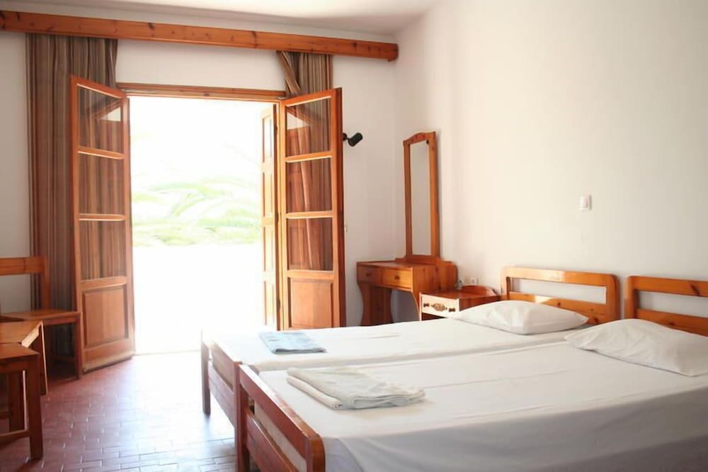 Flisvos Hotel 3