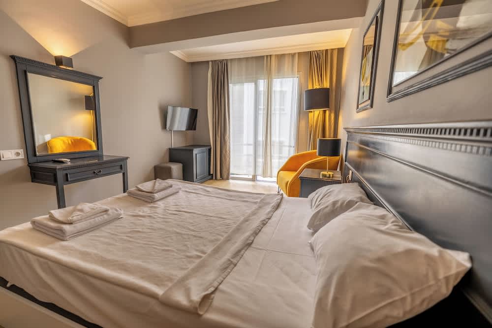Ladonia Hotels Leo Beach Resort +16 3
